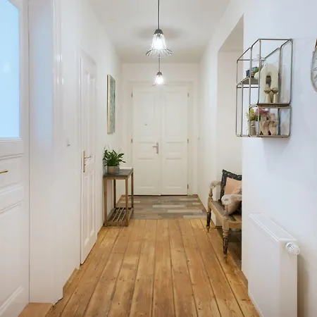 Kent Ridge Loft Apartment Prague Exterior photo